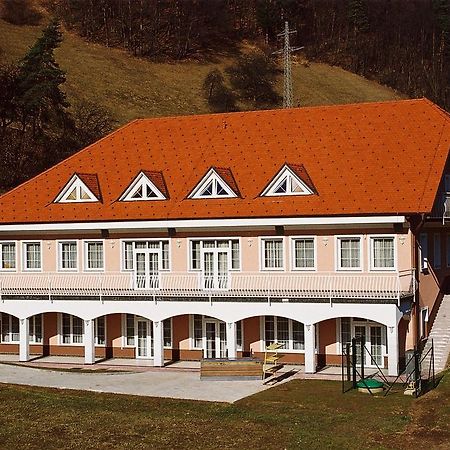 Rooms Hochkraut Celje Buitenkant foto