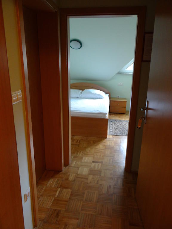 Rooms Hochkraut Celje Buitenkant foto